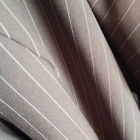 2pc women's suit, jacket and skirt, brown - Picture 6 of 6